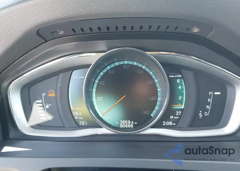 2015 Volvo V60 T5 Premier z USA, uszkodzony, nr VIN YV140MEKXF1252046